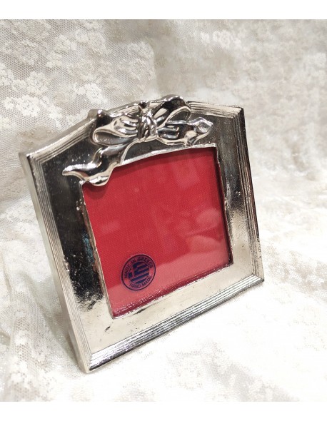 ΚΟΡΝΙΖΑ ΕΠΙΤΡΑΠΕΖΙΑ