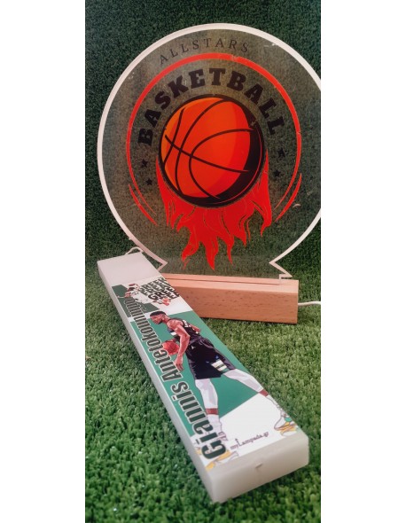 ΕΚΤΥΠΩΜΕΝΗ ΛΑΜΠΑΔΑ GIANNIS ANTETOKOUNMPO  ΜΕ PLEXIGLASS ΠΛΑΤΗ