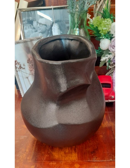 ΒΑΖΟ ΠΡΟΣΩΠΟ ΜΑΥΡΟ ΧΑΜΗΛΟ