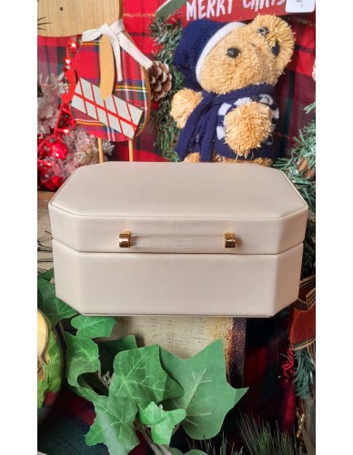 ΚΟΣΜΗΜΑΤΟΘΗΚΗ Ν4