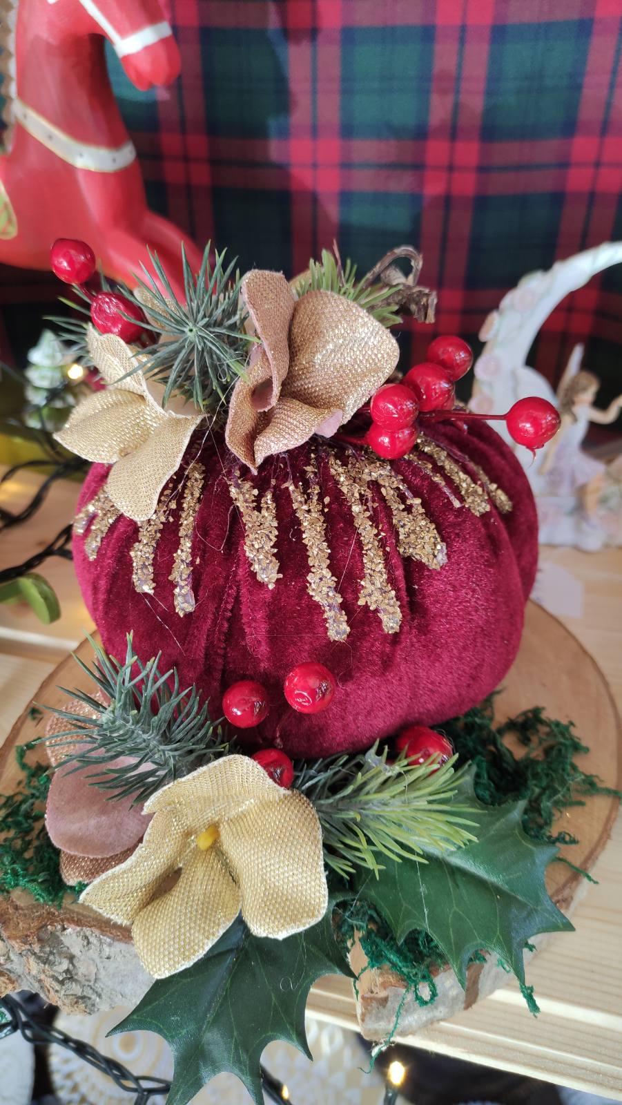 Χριστουγεννιάτικο γούρι κολοκύθα